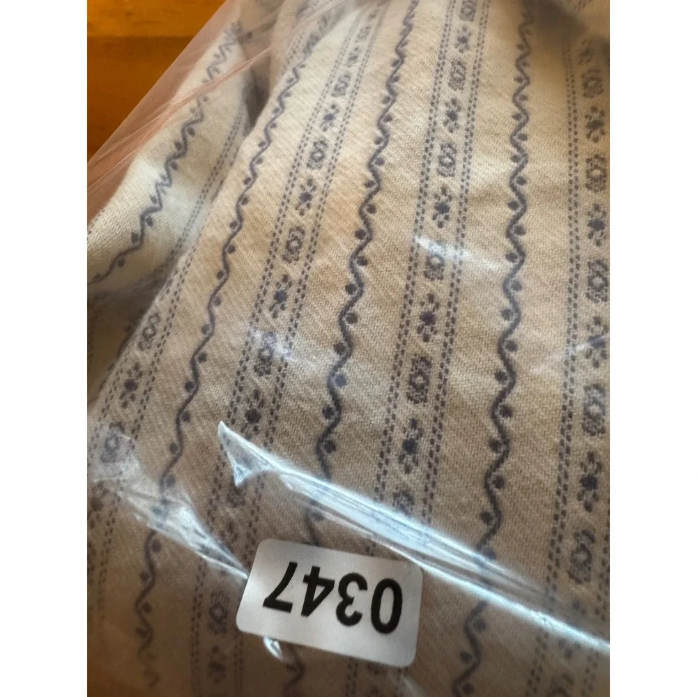 VTG LL BEAN Women XL Pet. Blue Dobby Stripe Pintuck Prairie Cottage Nightgown - Picture 9 of 9